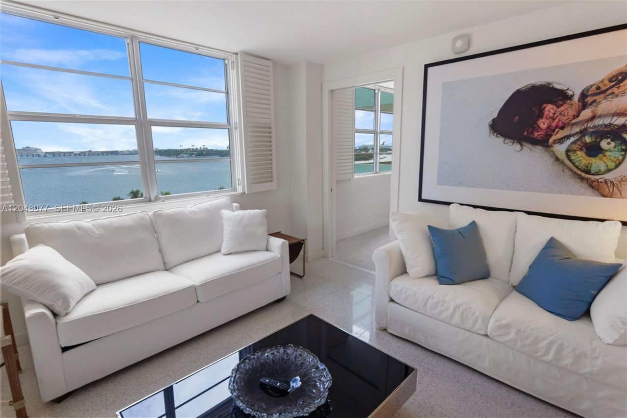 5 Island Ave, Unit 8H, Miami Beach, FL 33139 Photo
