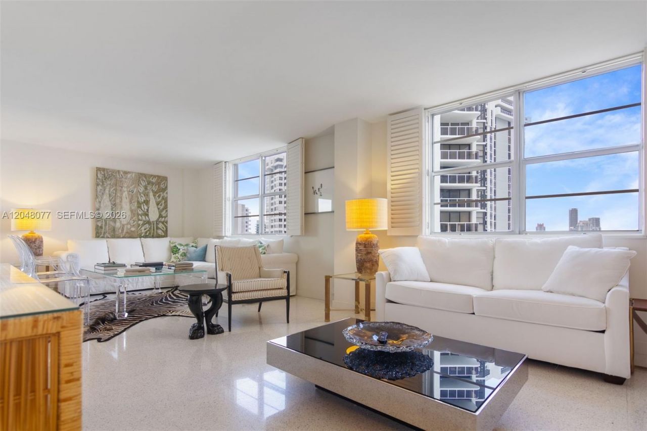 5 Island Ave, Unit 8H, Miami Beach, FL 33139 Photo