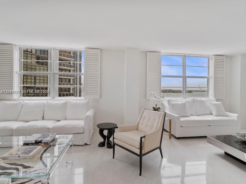 5 Island Ave, Unit 8H, Miami Beach, FL 33139 Photo