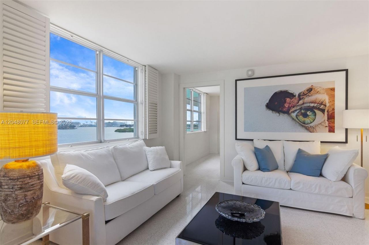 5 Island Ave, Unit 8H, Miami Beach, FL 33139 Photo