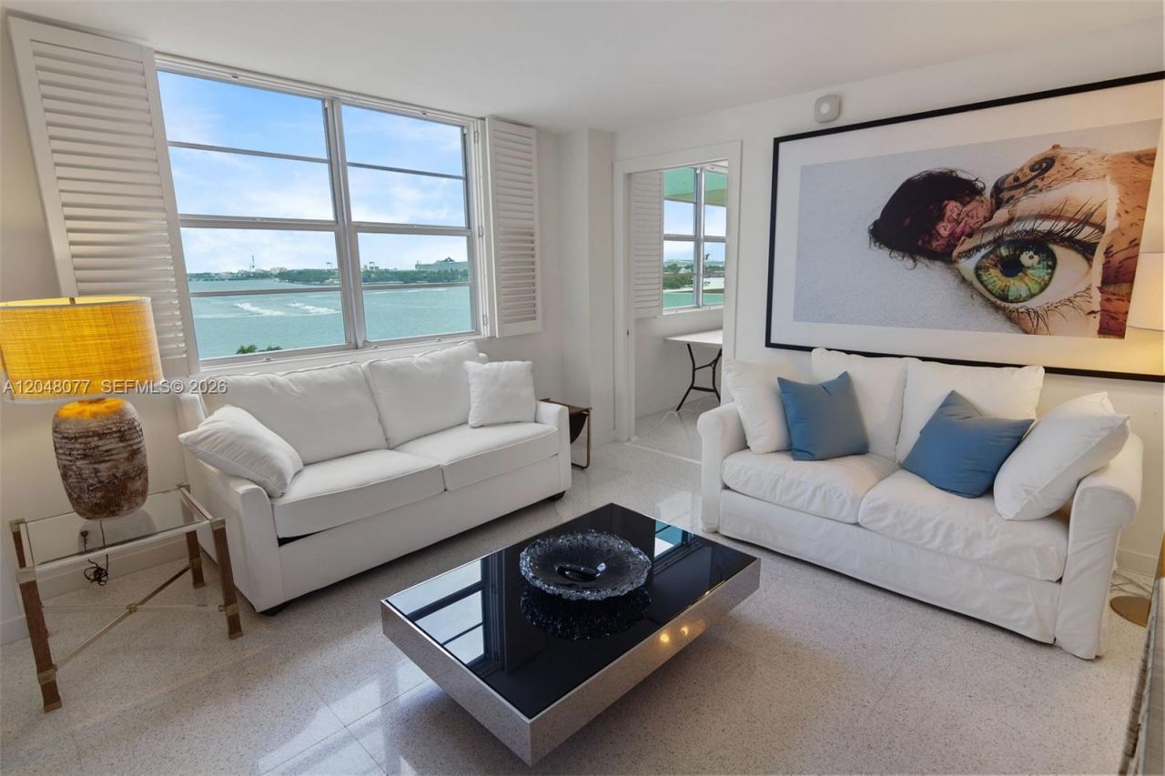 5 Island Ave, Unit 8H, Miami Beach, FL 33139 Photo