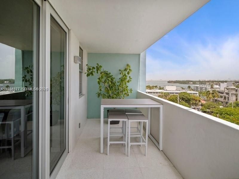 5 Island Ave, Unit 8H, Miami Beach, FL 33139 Photo