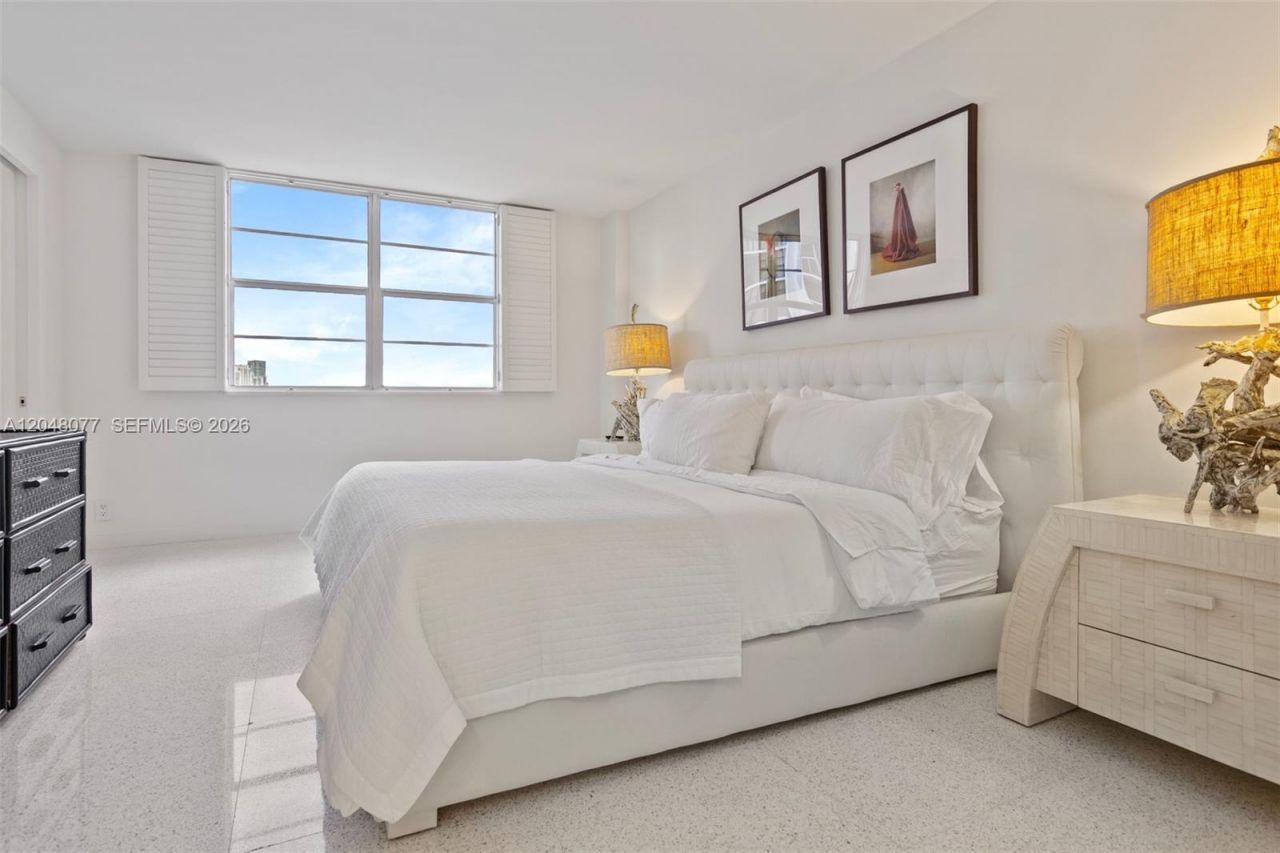 5 Island Ave, Unit 8H, Miami Beach, FL 33139 Photo