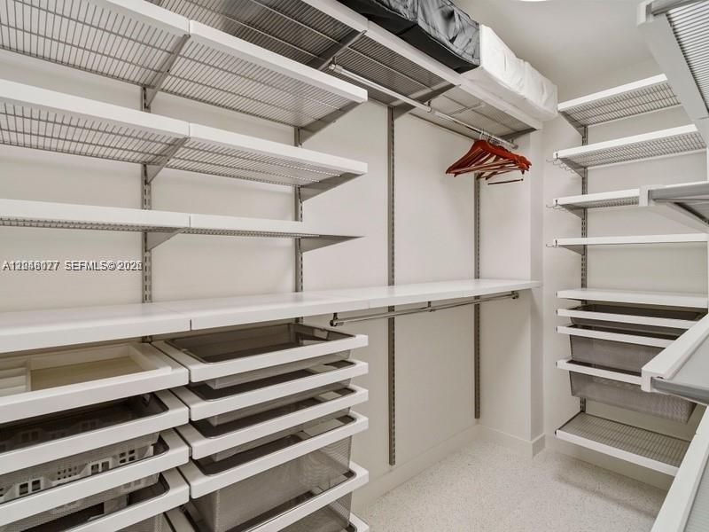 5 Island Ave, Unit 8H, Miami Beach, FL 33139 Photo