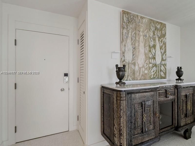 5 Island Ave, Unit 8H, Miami Beach, FL 33139 Photo