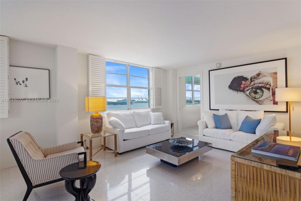 5 Island Ave, Unit 8H, Miami Beach, FL 33139 Photo