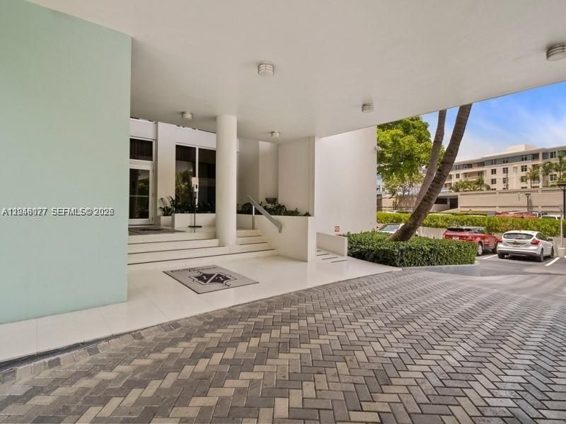 5 Island Ave, Unit 8H, Miami Beach, FL 33139 Photo