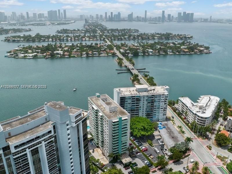 5 Island Ave, Unit 8H, Miami Beach, FL 33139 Photo