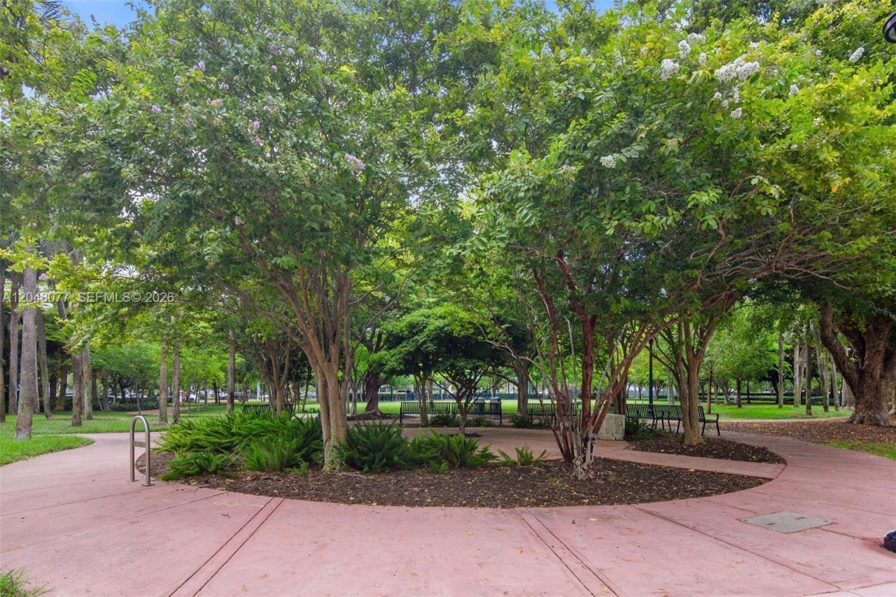 5 Island Ave, Unit 8H, Miami Beach, FL 33139 Photo