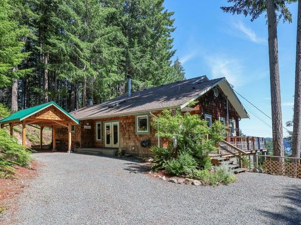 865 Gowlland Harbour Rd, Quadra Island, BC V0P 1N0