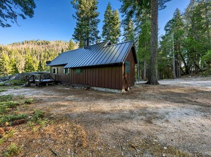 24 39 Milestone Trail, Kyburz, CA 95720 Photo