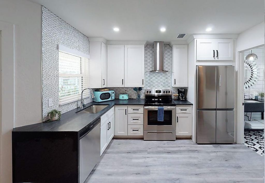 1912 Morrill , Unit 1916, Sarasota, FL 34236 Photo