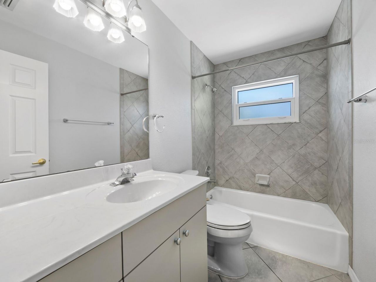 521 Cummings Street, Sarasota, FL 34242 Photo