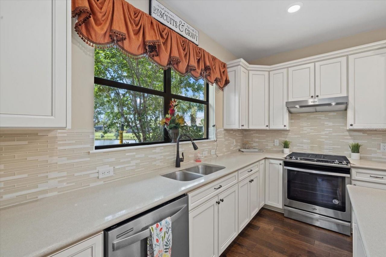 17011 Hampton Falls Terrace , Lakewood Ranch, FL 34202 Photo