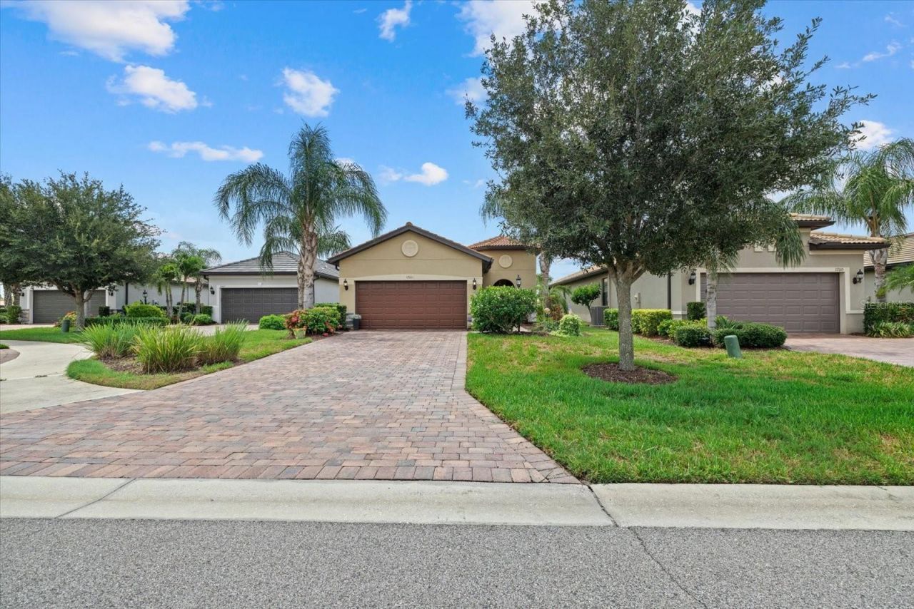 17011 Hampton Falls Terrace , Lakewood Ranch, FL 34202 Photo
