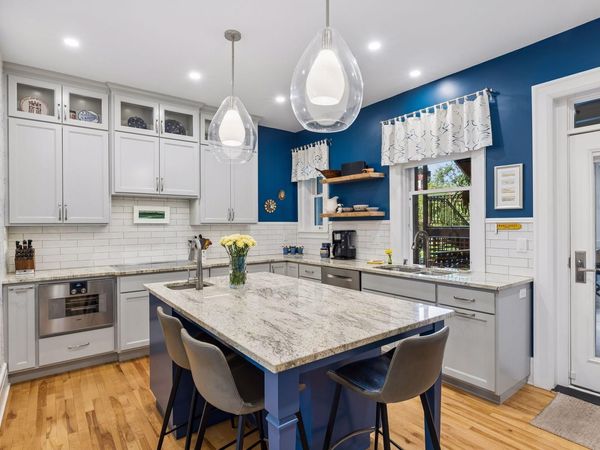 436 Portland Avenue, Unit 9, Saint Paul, MN 55102