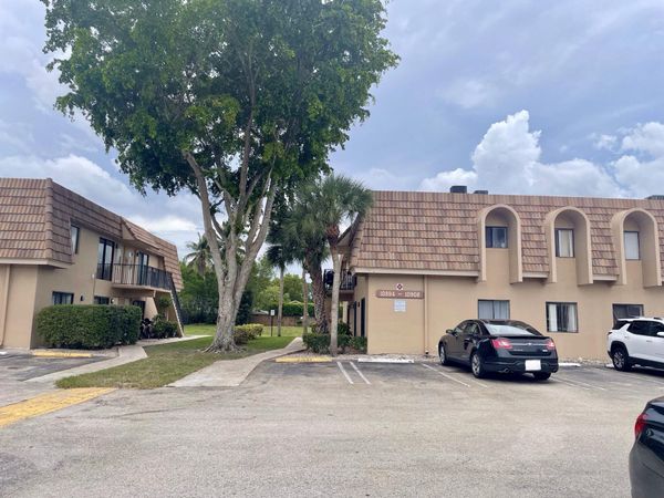 10898 Royal Palm Boulevard, Unit 10898, Coral Springs, FL 33065