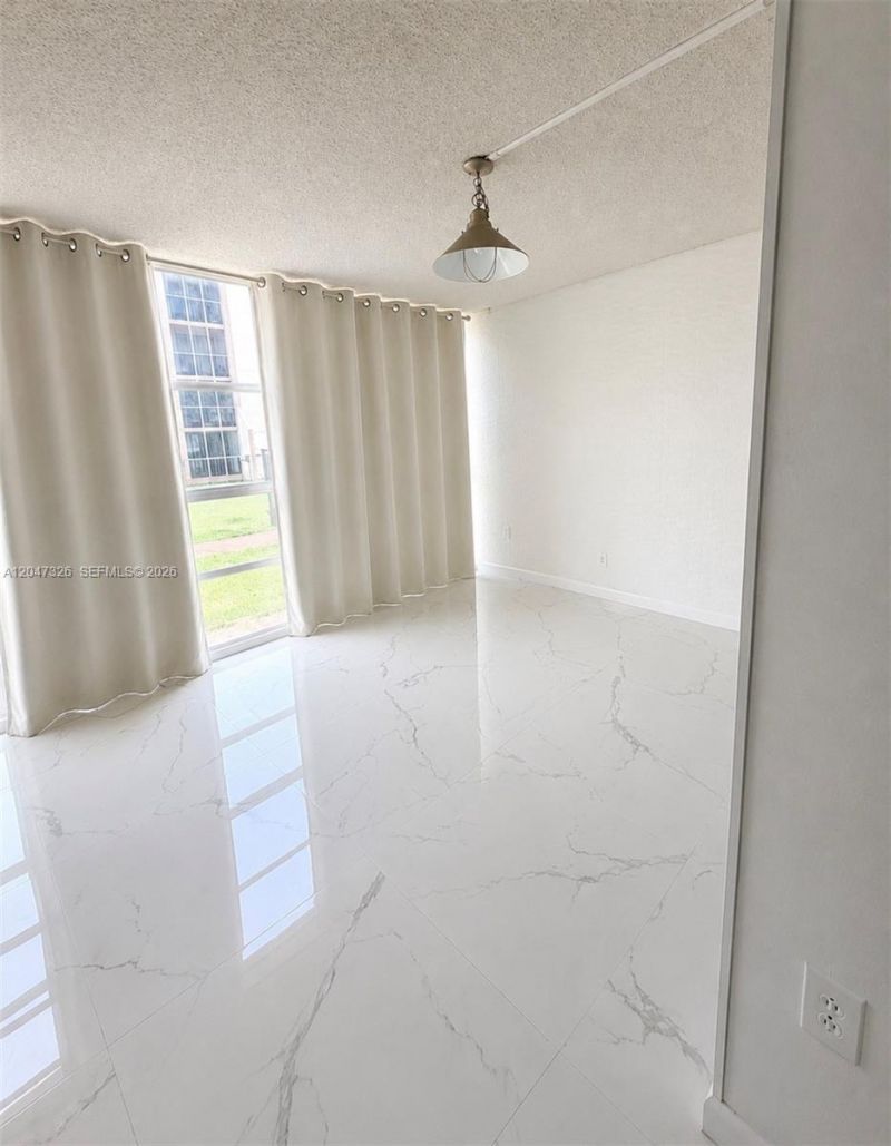 801 Three Islands Blvd, Unit 107, Hallandale Beach, FL 33009 Photo