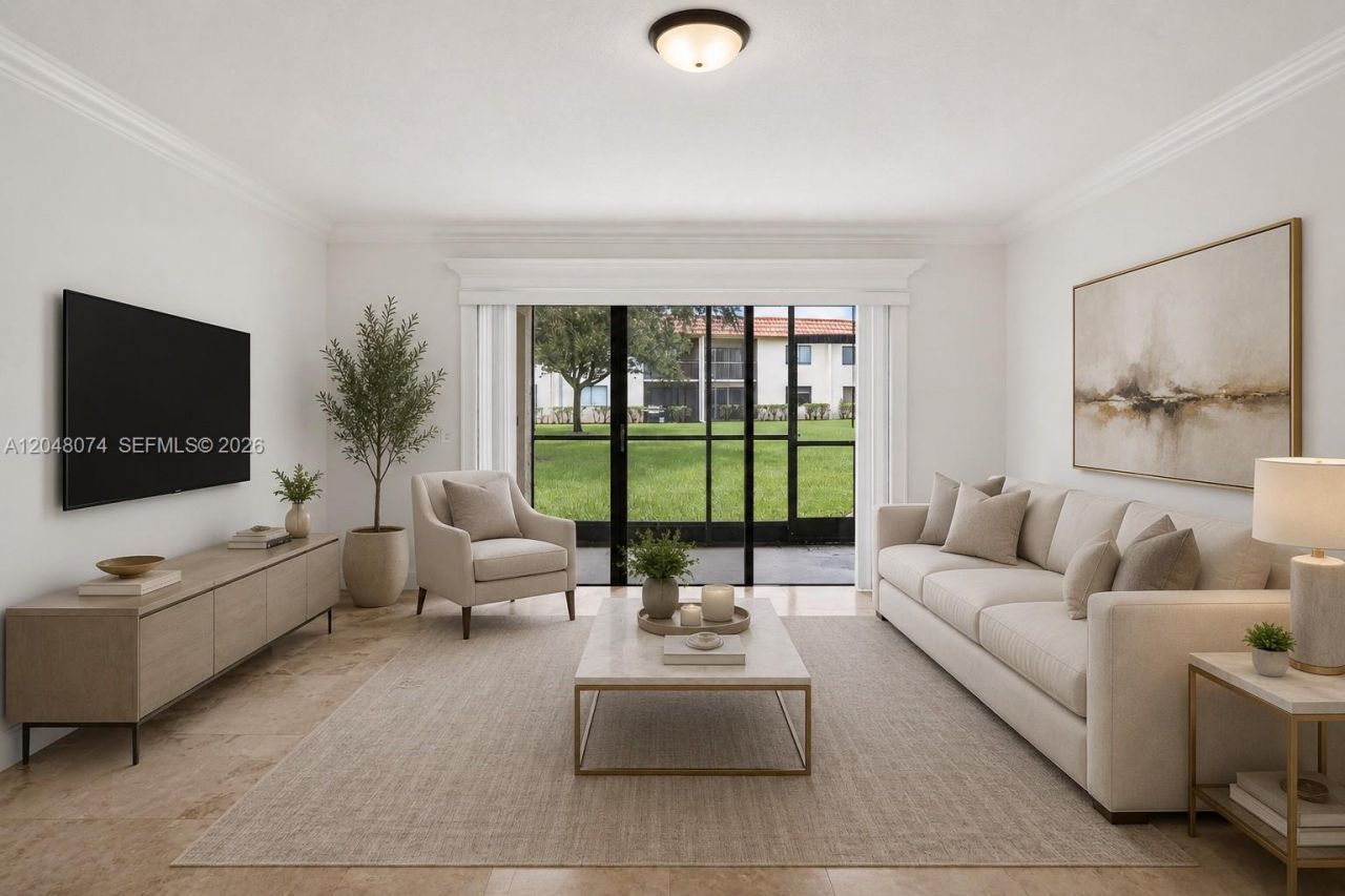359 Lakeview Dr , Unit 102, Weston, FL 33326 Photo