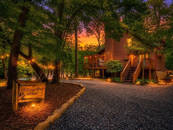 133 Muller Lane, Ellijay, GA 30540