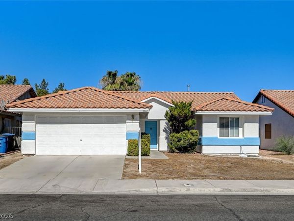 4822 Hunters Run Drive, North Las Vegas, NV 89031