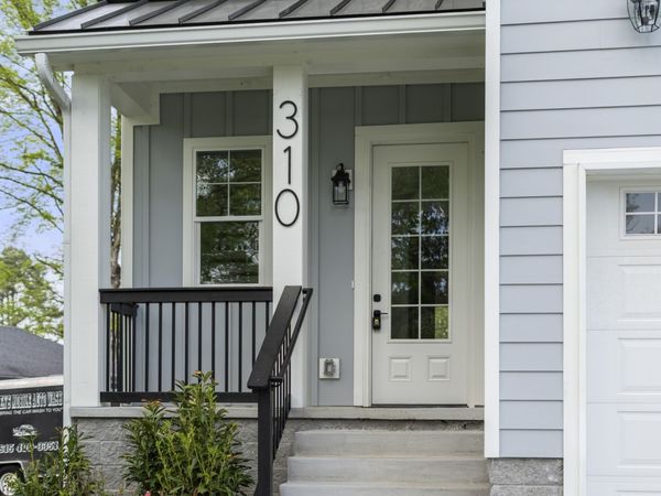 310 McKennell Dr , Nashville, TN 37206