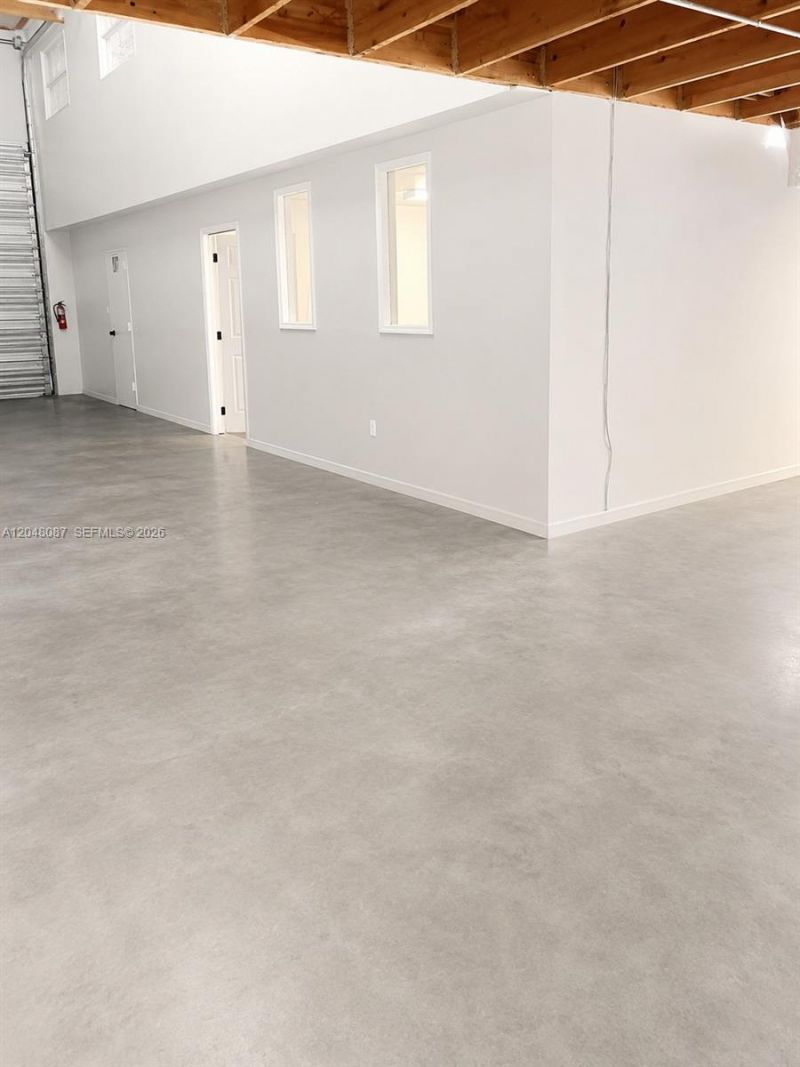 10680 NW 123rd St Rd , Unit 104, Medley, FL 33178 Photo