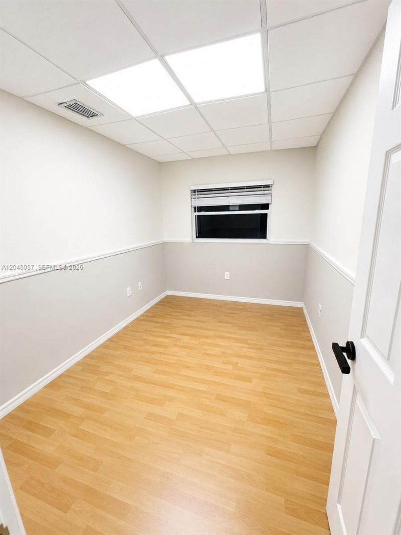 10680 NW 123rd St Rd , Unit 104, Medley, FL 33178 Photo