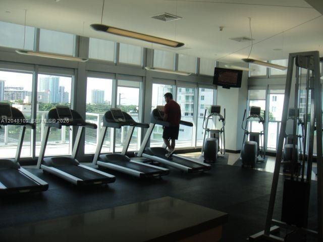 1111 SW 1st Ave , Unit 1419-N, Miami, FL 33130 Photo