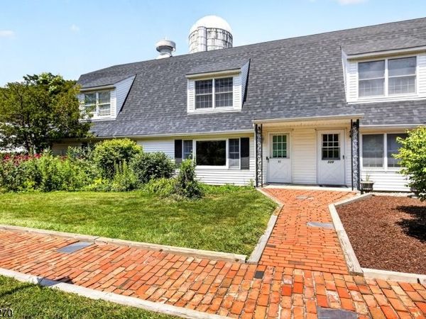 127 W End Ave, Newton, NJ 07860