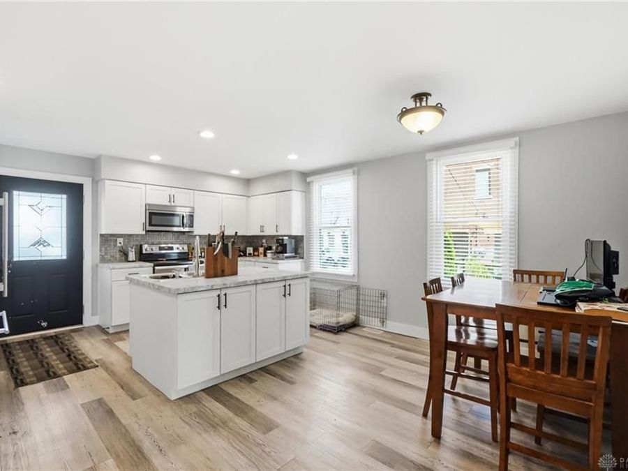 Property Image 95