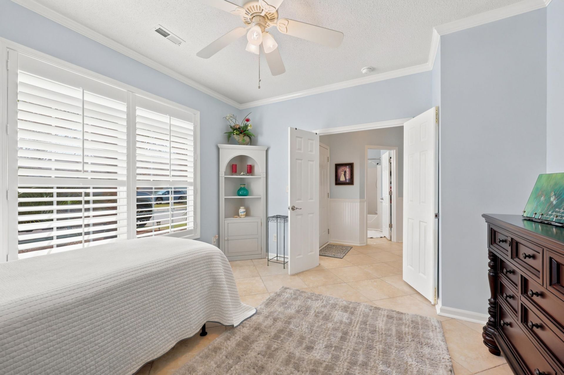 4252 Rivergate Dr.  Photo 7