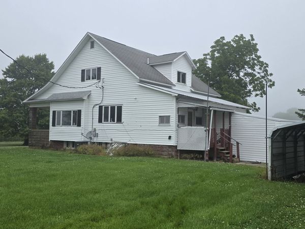 4692 N County Road 2300e, Westfield, IL 62474