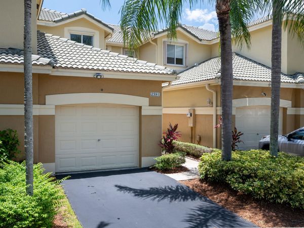 2391 Pasadena Way, Weston, FL 33327