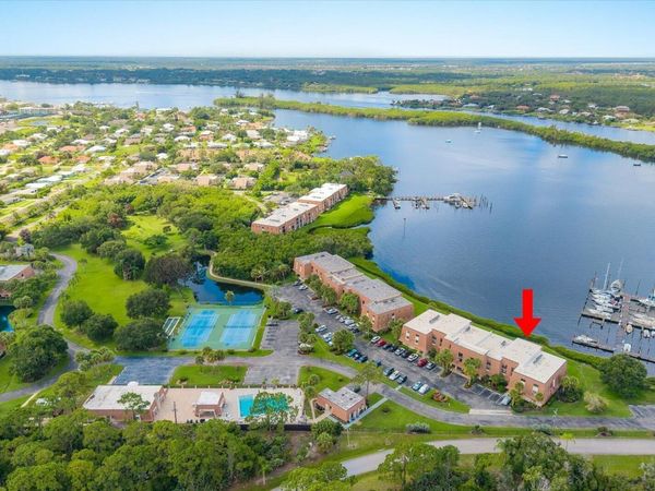 3100 SE Pruitt Road, Unit H105, Port St. Lucie, FL 34952