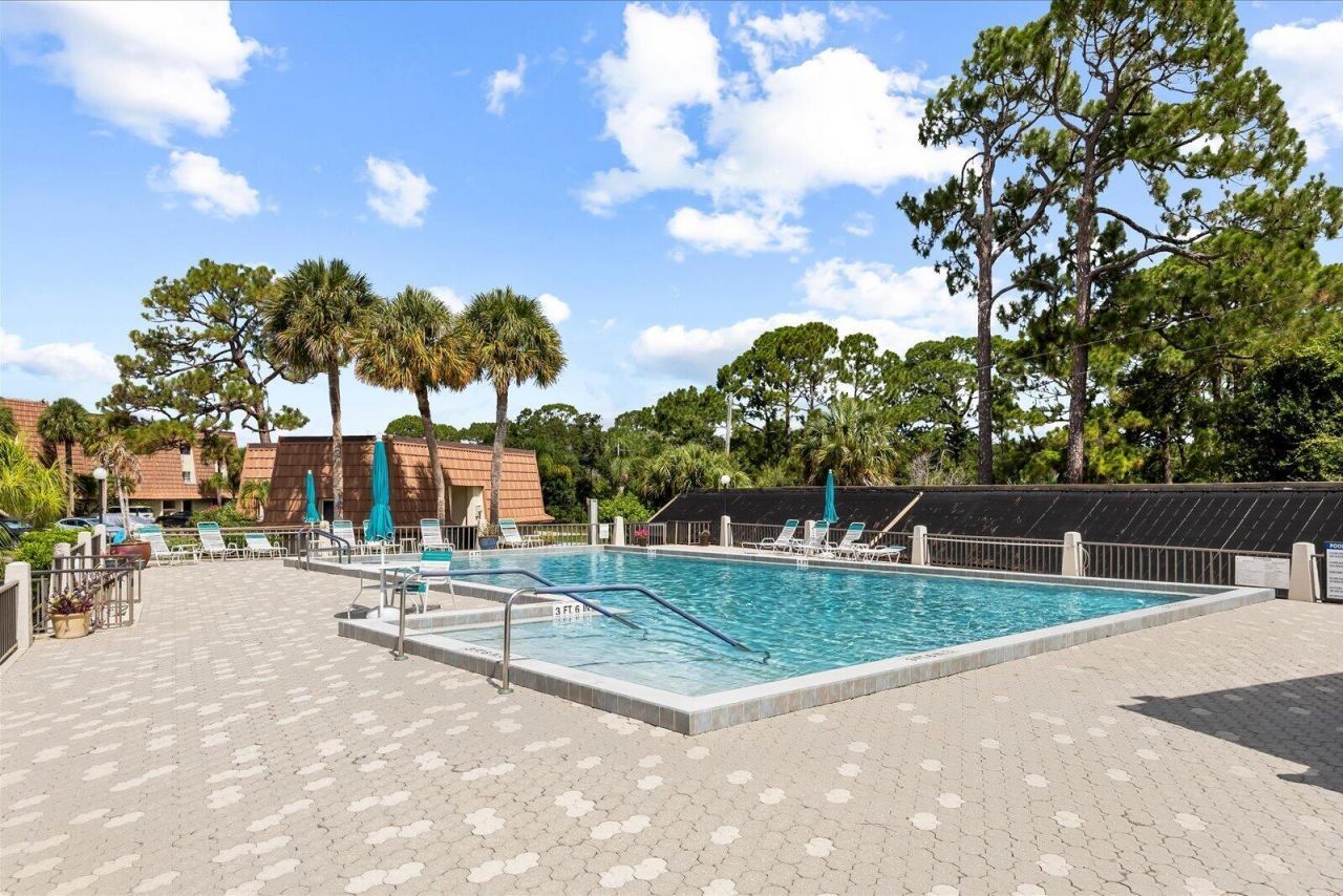 3100 SE Pruitt Road, Unit H105, Port Saint Lucie, FL 34952 Photo