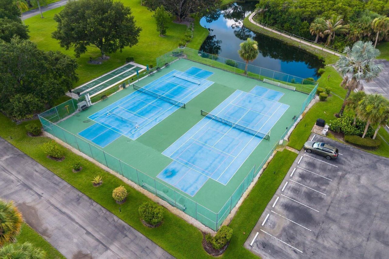 3100 SE Pruitt Road, Unit H105, Port Saint Lucie, FL 34952 Photo