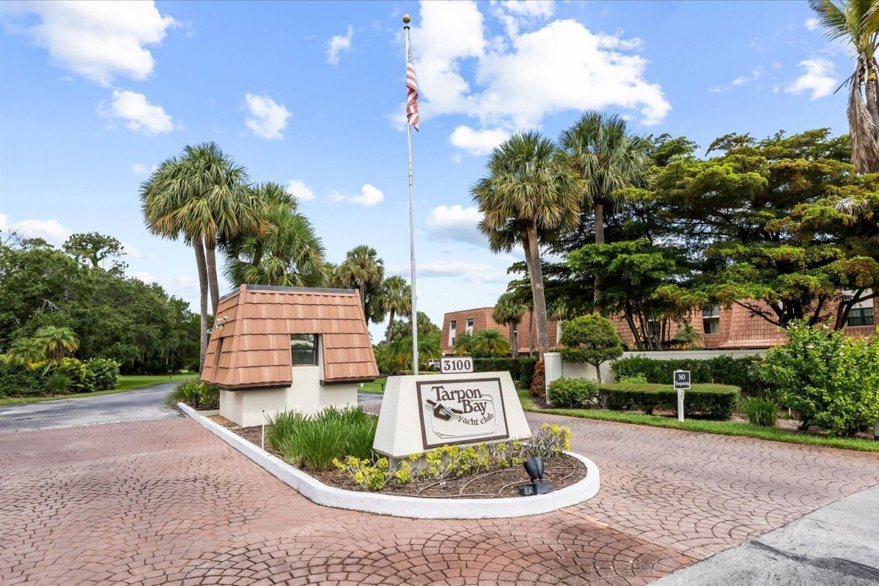 3100 SE Pruitt Road, Unit H105, Port Saint Lucie, FL 34952 Photo
