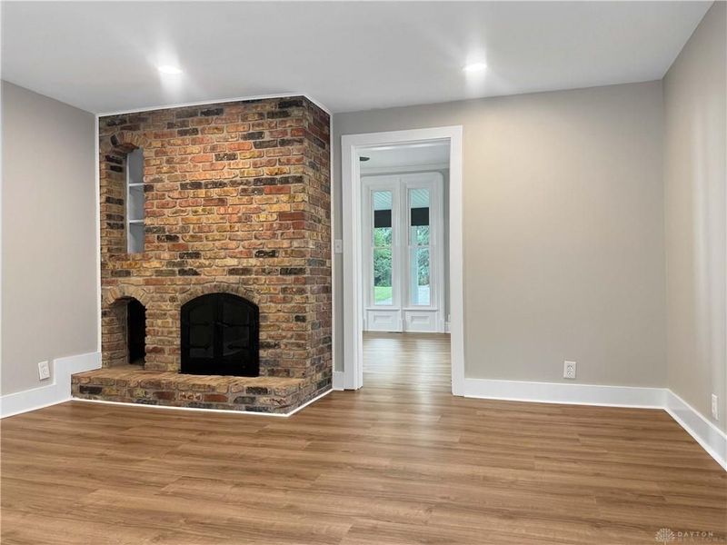 218 W Main Street, Mechanicsburg, OH 43044 Photo 45