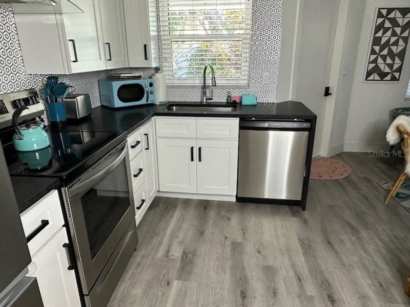 1912 Morrill , Unit 1920, Sarasota, FL 34236 Photo