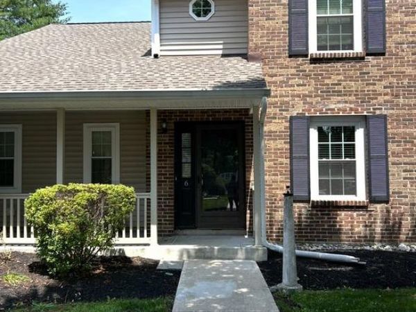 6 STUYVESANT COURT, EAST WINDSOR TWP, NJ 08520