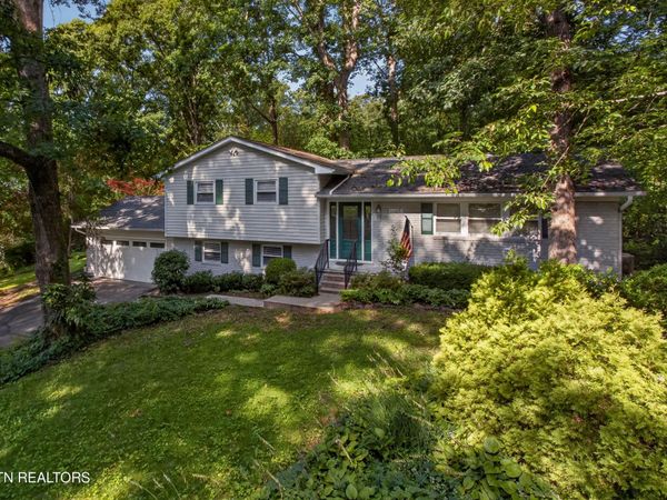 1107 Burning Tr, Knoxville, TN 37909