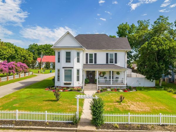 206 W Main Street , Rutherford, TN 38369