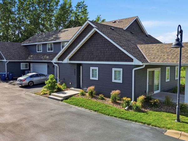 22352 Lilac Way, Forest Lake, MN 55025