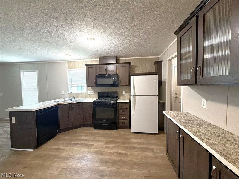 144 Virginia Avenue, Elyria, OH 44035 Photo 3