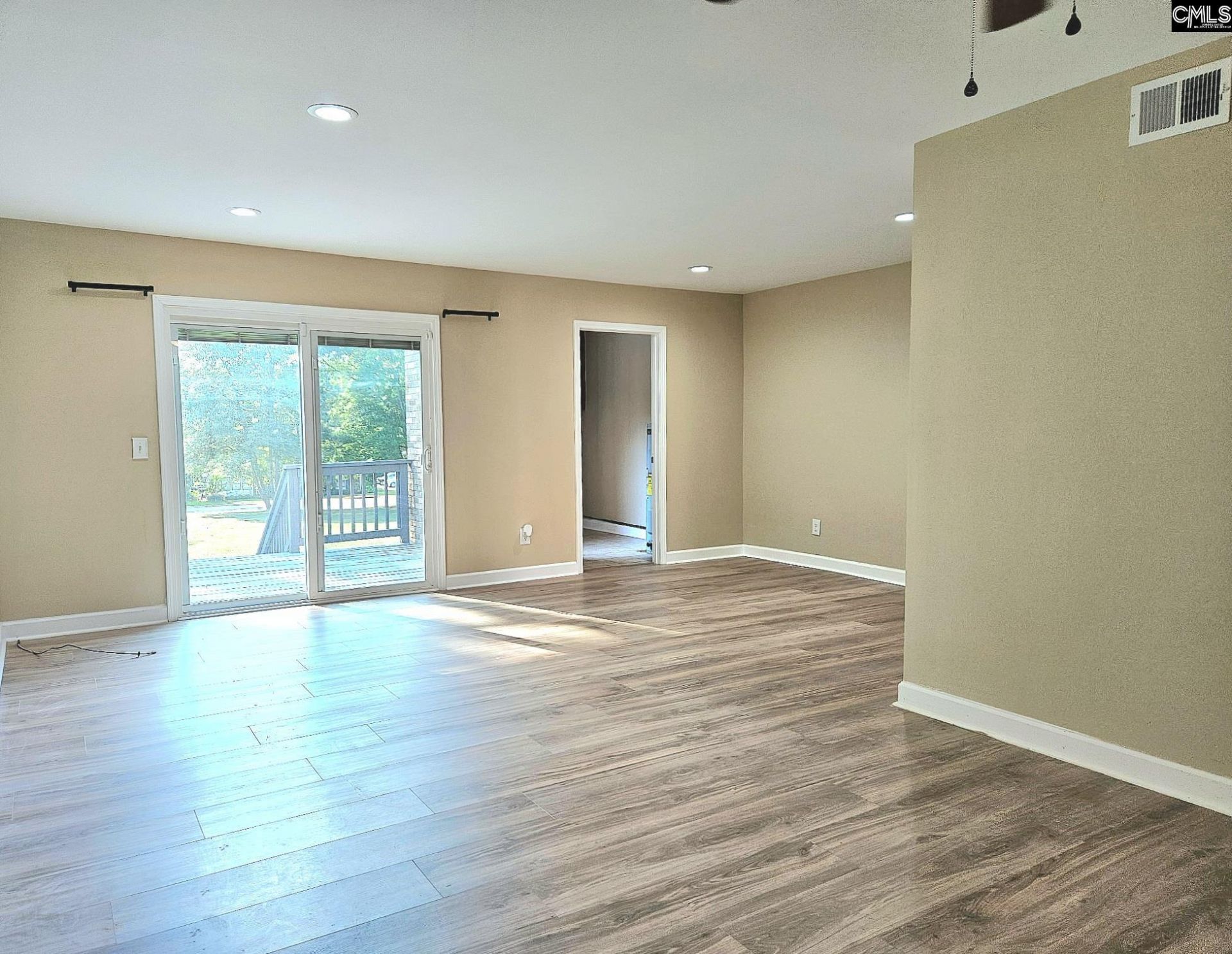 159 Jefferson Place  Photo 6