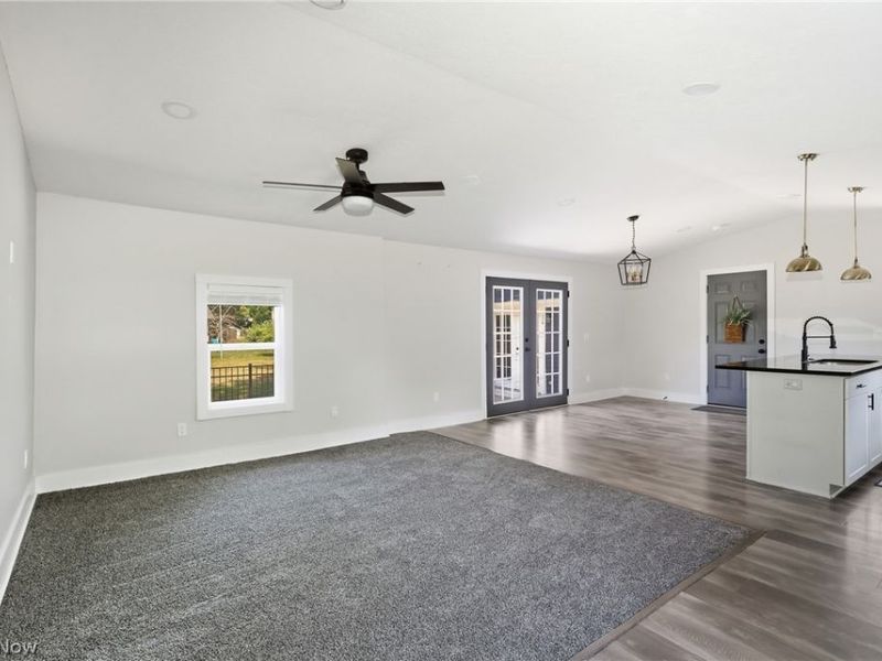 1055 Jackson Street, Vermilion, OH 44089 Photo 10