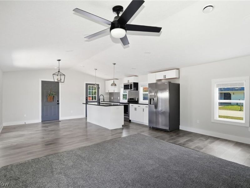 1055 Jackson Street, Vermilion, OH 44089 Photo 12