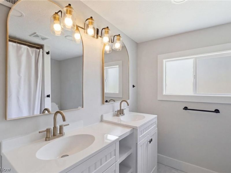 1055 Jackson Street, Vermilion, OH 44089 Photo 18