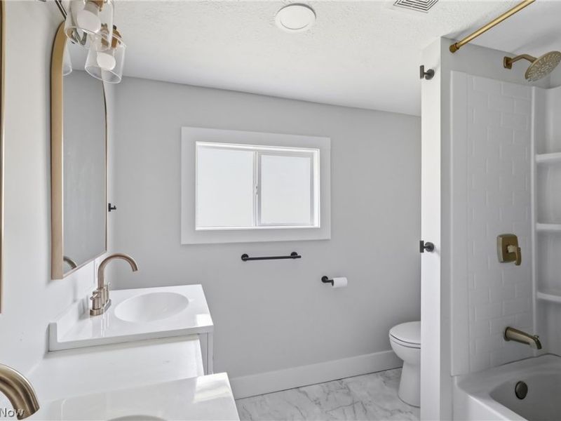 1055 Jackson Street, Vermilion, OH 44089 Photo 20
